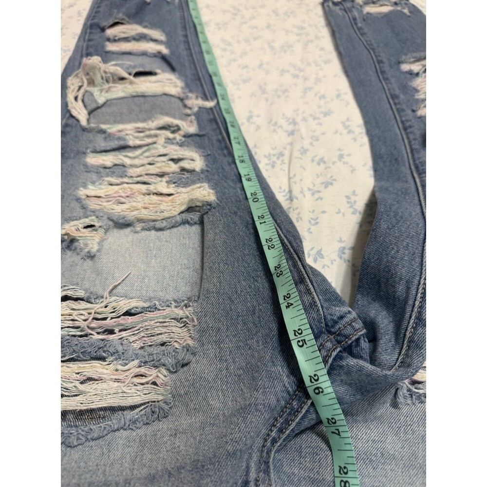 ♡KanCan Womens High Rise Distressed Straight Jeans Rainbow Thread Size 5 26 - Picture 5 of 10